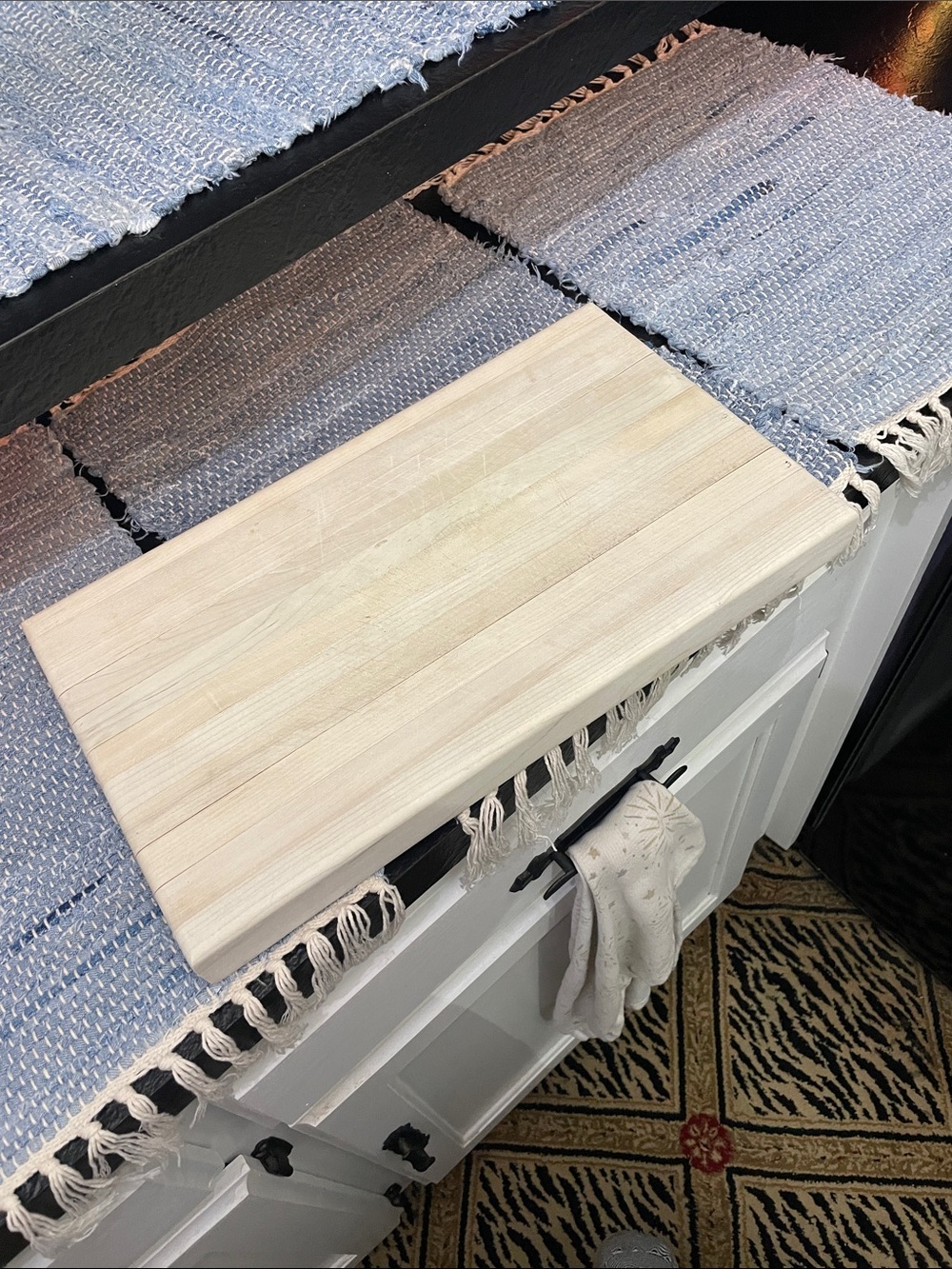 Wood Butcher Block Cutting Board - Light Natural Wood 9 x 15 x 1 3/4